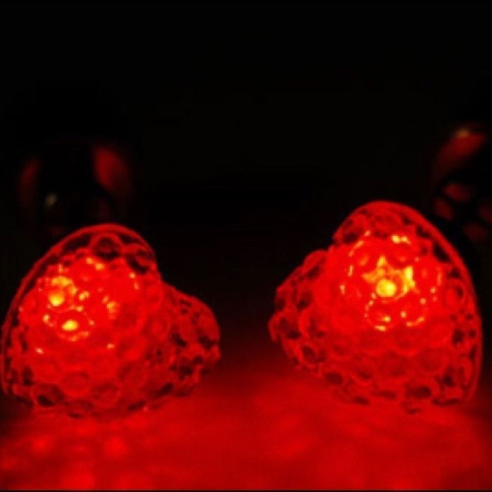 Red Hearts Light Up LED Battery Post Stud Earrings NEW